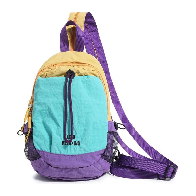 🎒Unisex lett mini-ryggsekk i nylon med fargeblokker – Kompakt og vannavstøtende dagstursekk for alle slags opplevelser
