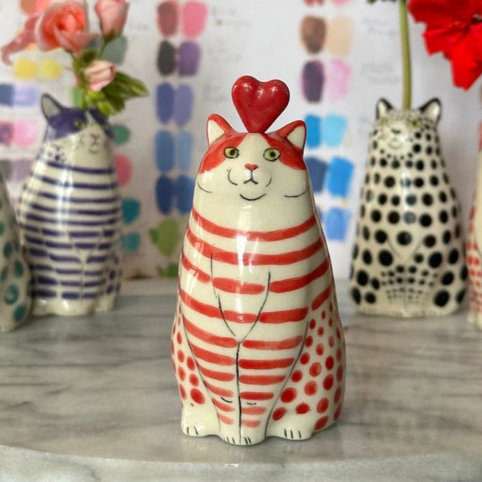 ⏳ Begrenset tidstilbud ⏰ Polka Dot Cat-vase